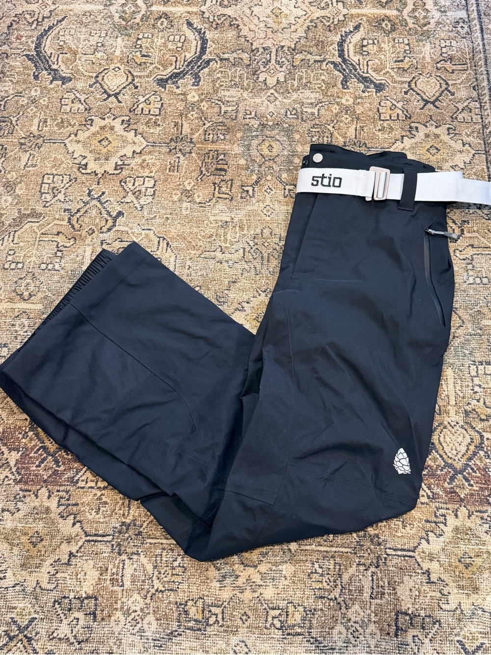 Stio Wonens Black Snow Pants with White Belt